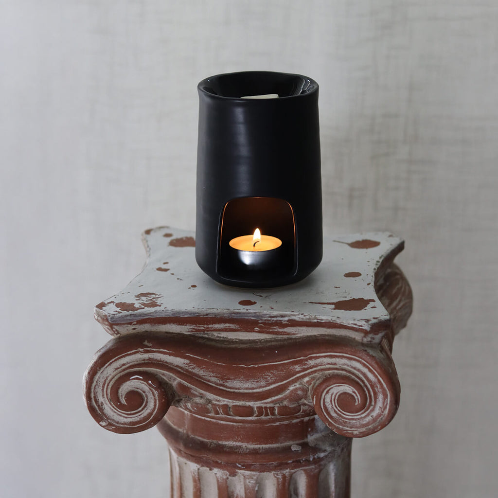 NOCTIS | Minimalist Porcelain Fragrance Burner