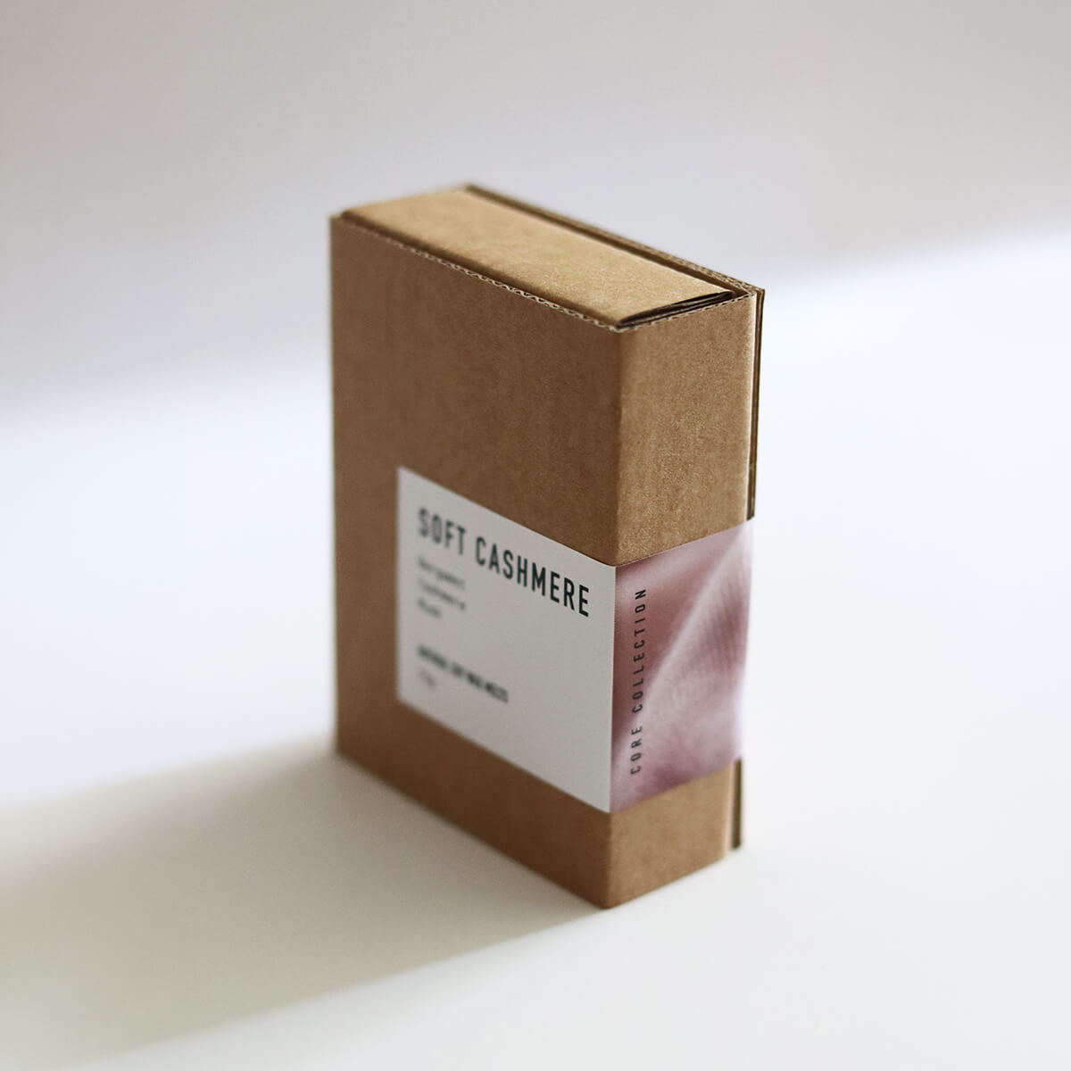 SOFT CASHMERE - Bergamot. Cashmere. Musk.